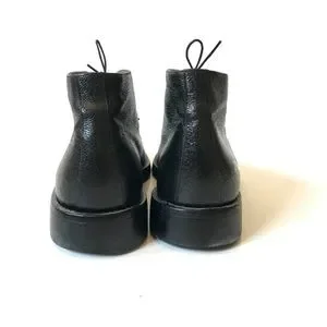 Bally | Shoes | Bally Black Leather Mid Top Chukka Boots 5  display picture 1